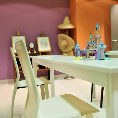 Polyastron Place Apartment *